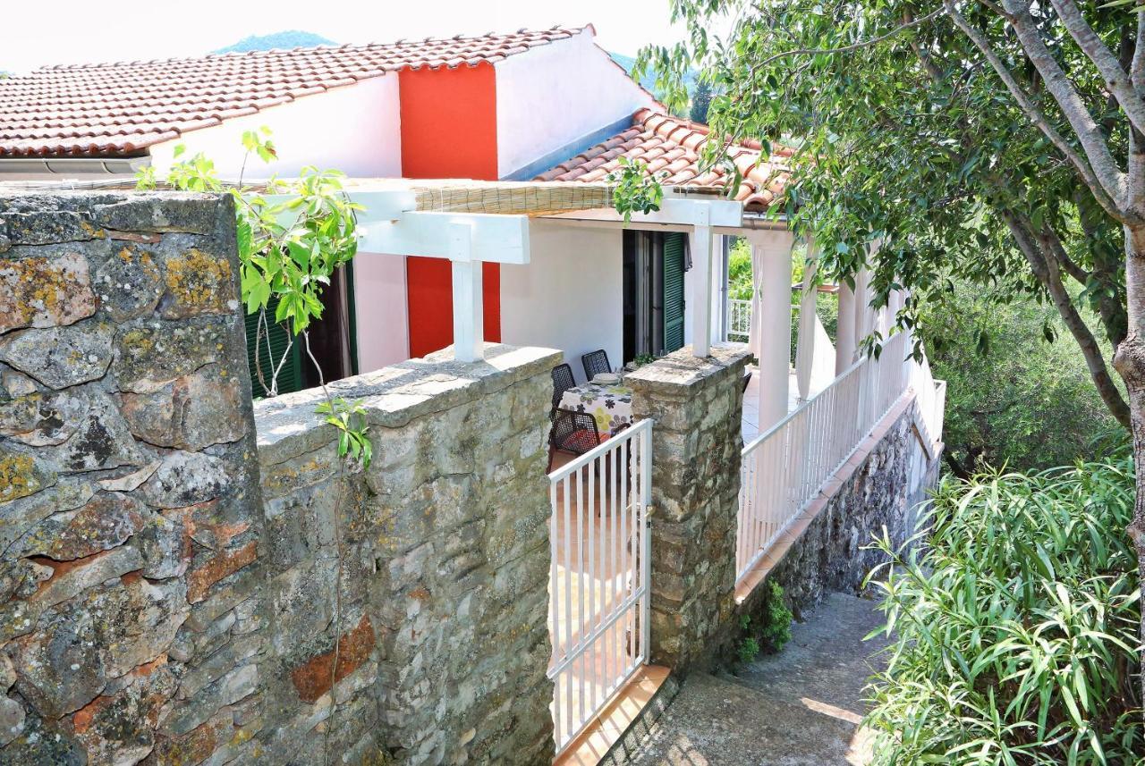 Seaside Holiday House Sali, Dugi Otok - 16128 Экстерьер фото